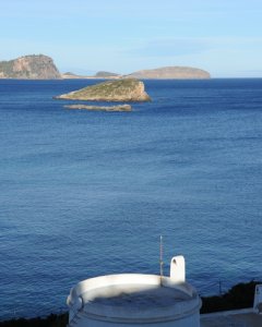 Is a seasonal rental contract Ok for holiday rentals?